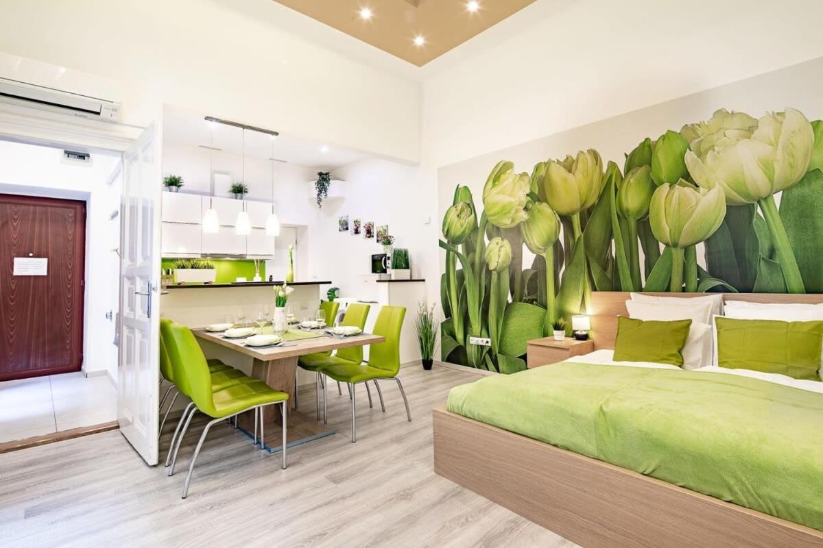 - Large - Comfy Apartment Budapest